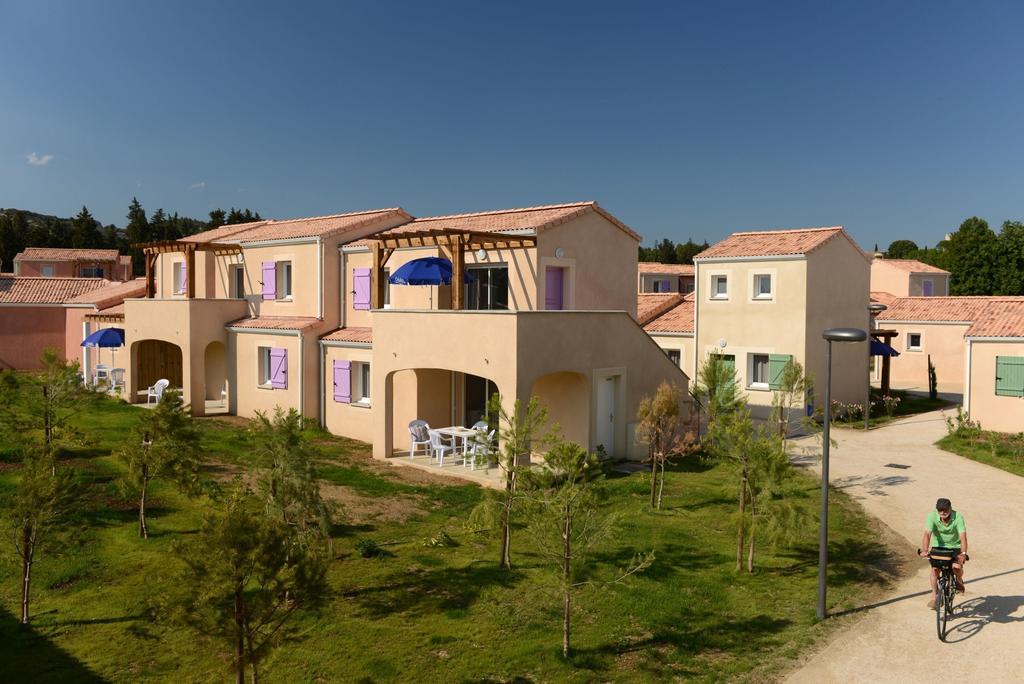 Residence Odalys Le Mas Des Alpilles Paradou Dış mekan fotoğraf