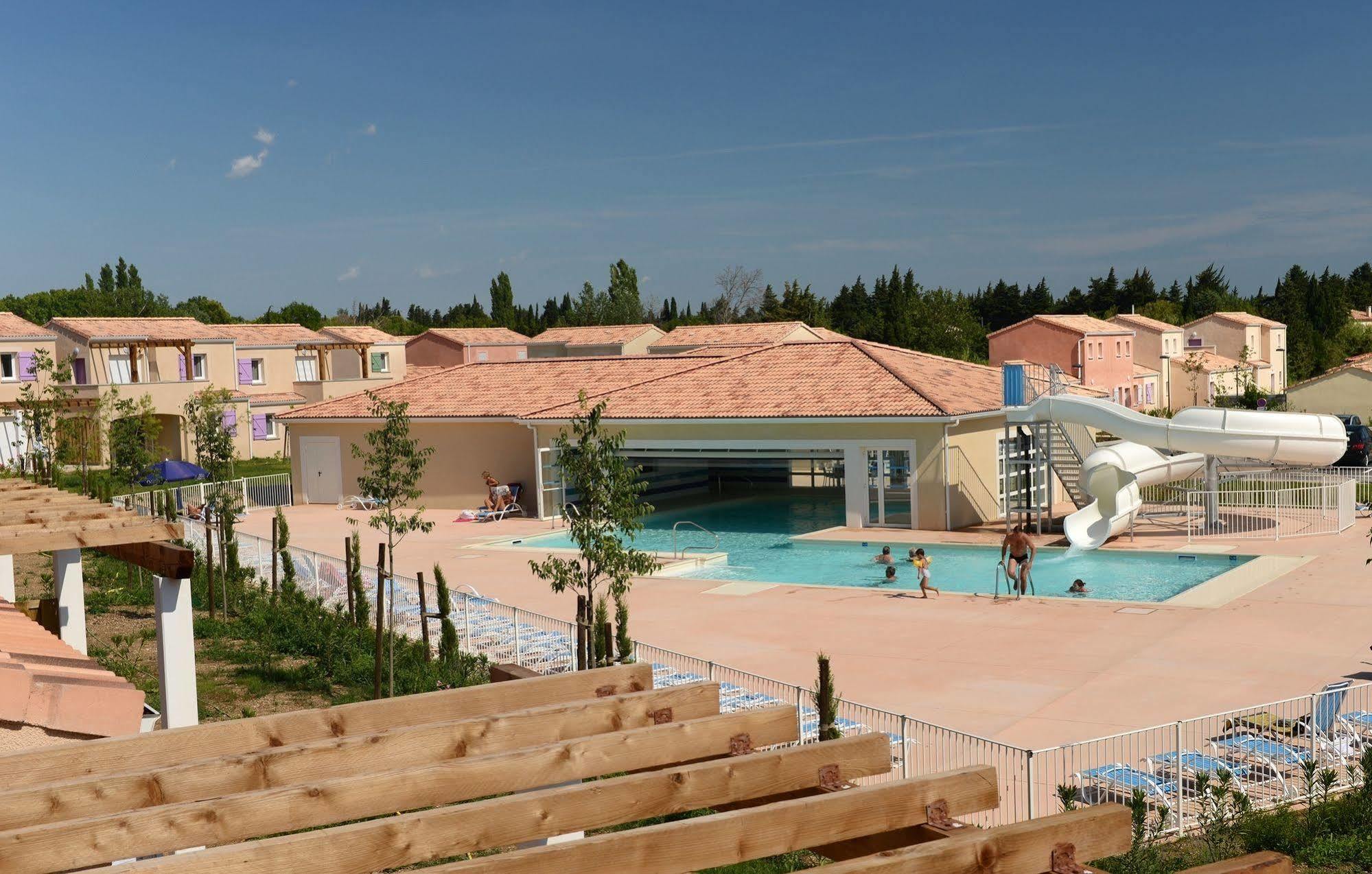 Residence Odalys Le Mas Des Alpilles Paradou Dış mekan fotoğraf