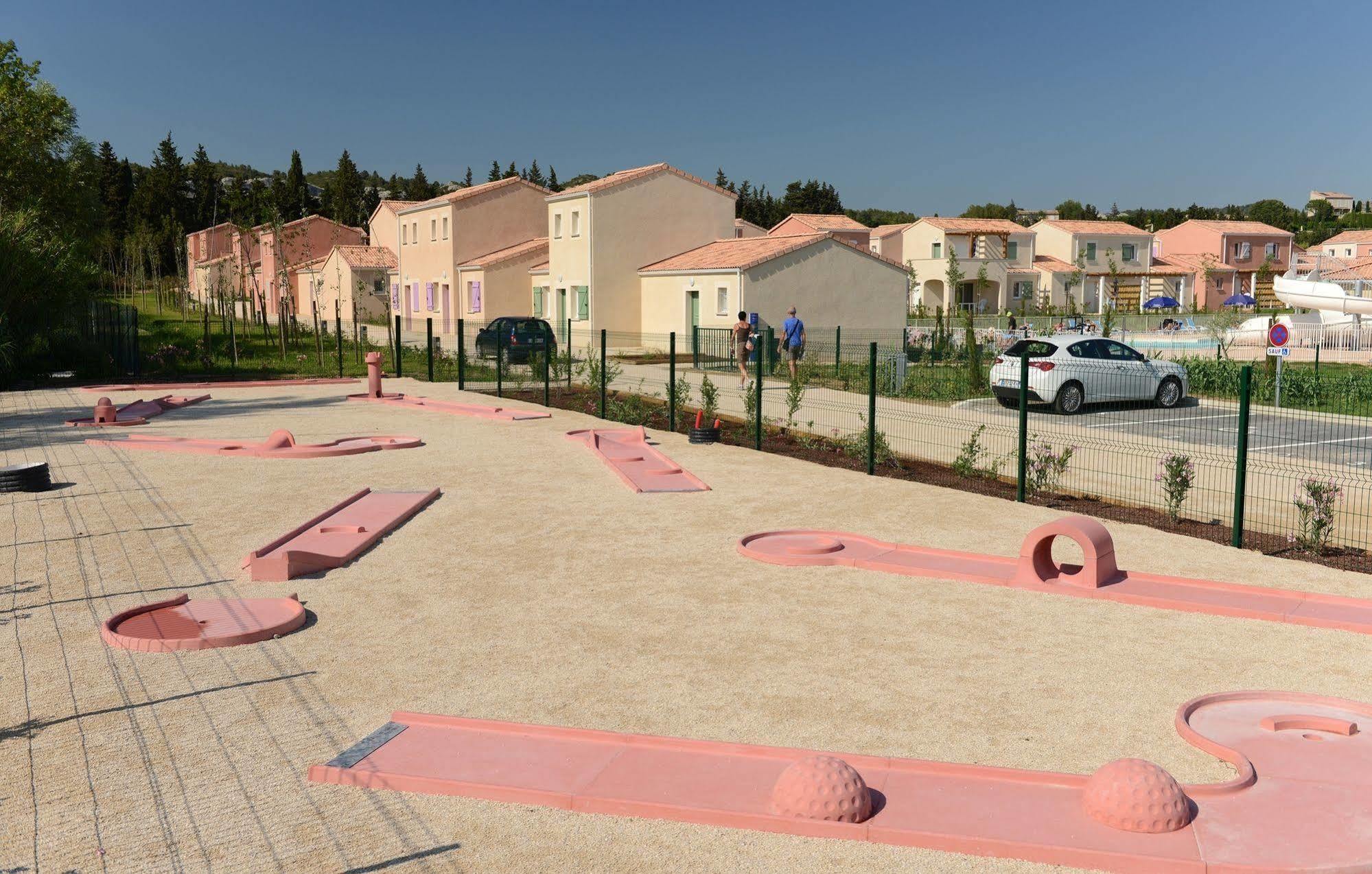 Residence Odalys Le Mas Des Alpilles Paradou Dış mekan fotoğraf